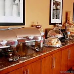 Hampton Inn Boston Logan Airport 