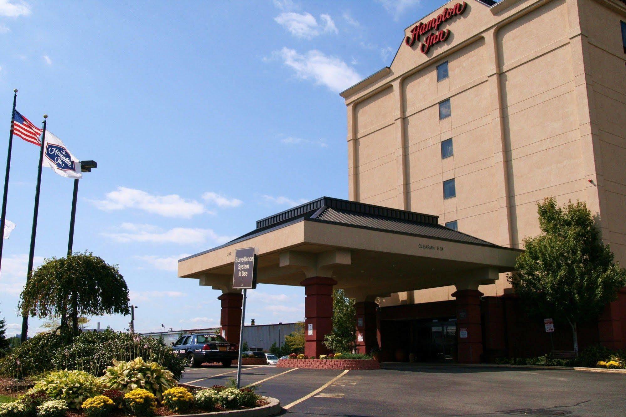 Hampton Boston Logan Airport 3*