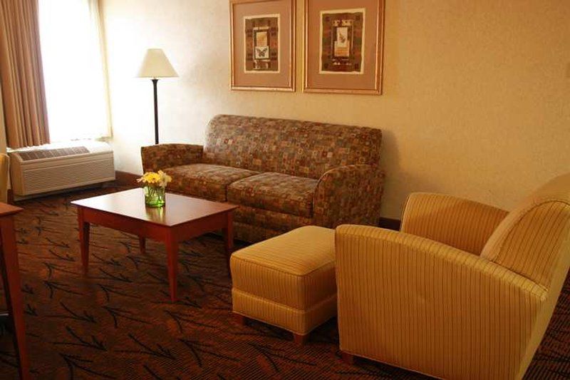 Hampton Boston Logan Airport Hotel